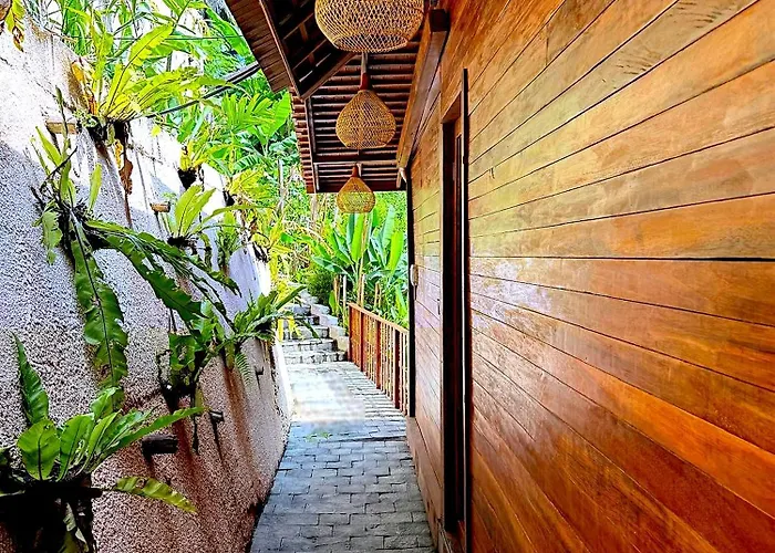 Villa Les Mandarines - Rice Fields & Jungle Retreat